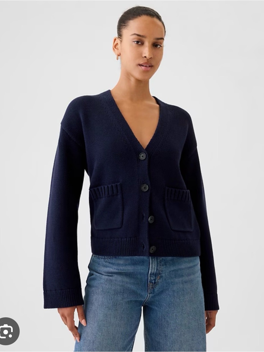 GAP v neck pocket cardigan